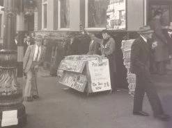 Print - See The Queen Strizic